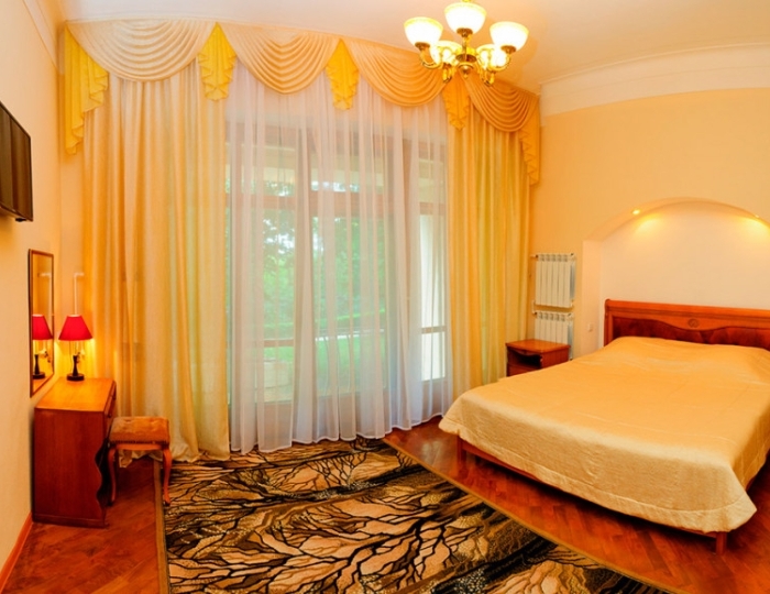 Семейный - Санаторий «им. Орджоникидзе»